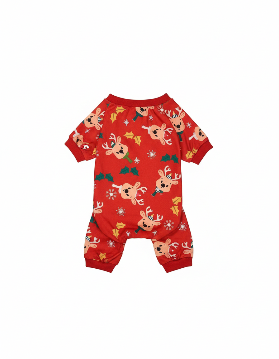 Rendier kerstpyjama op witte achtergrond